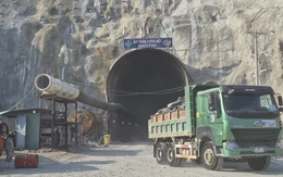 Thủy điện tích năng lớn nhất Đông Nam Á làm 'pin nước khổng lồ' xuyên núi chạy đua tiến độ