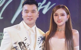 Ca sĩ lâu năm và nỗi khổ mang tên 'không được cũ, cũng chưa kịp mới'