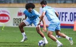 Tuyển Bangladesh có sao Ngoại hạng Anh, làm quen sân Hàng Đẫy