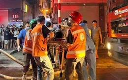 Hai cựu cán bộ công an bị cáo buộc thiếu trách nhiệm liên quan vụ cháy 15 người chết