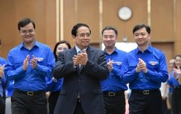 Thủ tướng gặp mặt các gương mặt trẻ Việt Nam tiêu biểu, triển vọng và cán bộ Đoàn xuất sắc