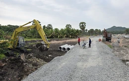 Báo động tình trạng xây dựng trái phép và trồng cây đón dự án đường kết nối cao tốc