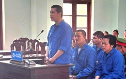 Liên tục lập đường dây vận chuyển thuốc lá lậu qua các bưu cục, lãnh 10 năm tù