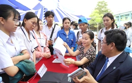 Tư vấn tuyển sinh hướng nghiệp 2026