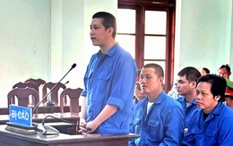 Liên tục lập đường dây vận chuyển thuốc lá lậu qua các bưu cục, lãnh 10 năm tù