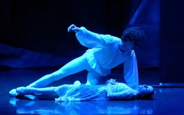 Tận cùng lãng mạn và hiện thực, những nghệ sĩ ballet Nga gây choáng ngợp ở Hà Nội