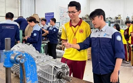 Một trường liên cấp ở TP.HCM hướng nghiệp cho học sinh từ lớp 9