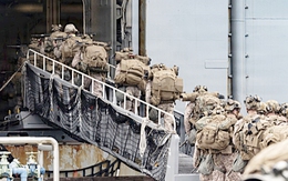 Thủy quân lục chiến áp sát, ‘kế hoạch B’ lộ diện: Mỹ tính gì với Iran?