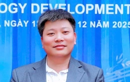 Một doanh nghiệp niêm yết nói 'hoãn công bố thông tin' vì thiết bị bị tạm giữ