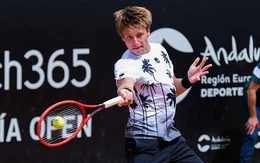 ATP đề nghị đưa tay vợt rời Trung Đông với giá 5.000 euro/vé