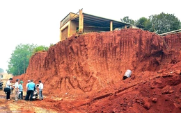 Vụ hạ cốt nền khiến nhà dân cheo leo: UBND tỉnh Đồng Nai yêu cầu tạm dừng thi công