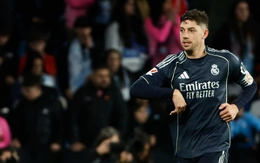 Thắng nghẹt thở Celta Vigo, Real Madrid còn kém Barca 1 điểm