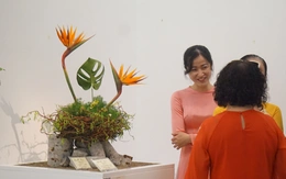 Ngắm những tác phẩm hoa đạo Nhật Bản đầy cảm xúc tại Bảo tàng Mỹ thuật Việt Nam