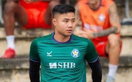 HLV Vũ Tiến Thành: 'Không nghĩ Văn Toản bắt xuất thần như vậy'