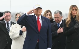 Ông Trump dự lễ đón thi hài 6 binh sĩ Mỹ tử trận trở về