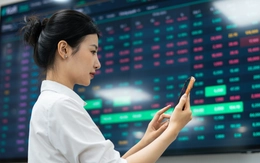 VN-Index bùng nổ phiên sáng, tăng hơn 30 điểm nhờ cổ phiếu Vingroup