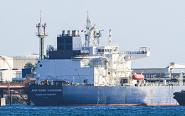 Tàu Nga chở 730.000 thùng dầu cập cảng Cuba giữa khủng hoảng nhiên liệu