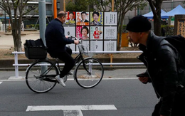 Nhật Bản áp dụng thẻ đỏ, thẻ xanh xử phạt vi phạm đối với xe đạp