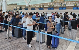 Hãng bay vẫn tăng chuyến dịp lễ 30-4, dù chi phí nhiên liệu tăng mạnh