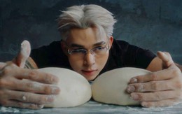 Jun Phạm bị 'tuýt còi', gỡ MV vì hình ảnh gợi dục: Cái giá của sự quá đà?