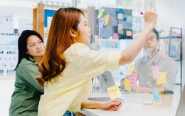 Chọn lương cao hay môi trường làm việc tốt?