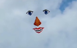 Con diều độc lạ có 1-0-2