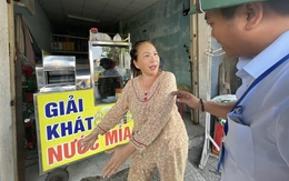 Xử lý vỉa hè ở Đà Nẵng: Người dân gom đồ đạc khi lực lượng chức năng tới