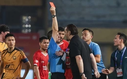 Thể Công - Viettel thắng chật vật Thanh Hóa trong ngày HLV Popov bị thẻ đỏ