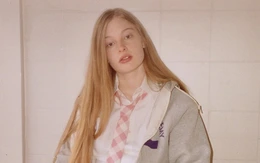 Con gái chuyển giới của Elon Musk kể tuổi thơ 'khổ vì quá giàu'