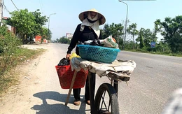 Mưu sinh giữa nóng thiêu đốt ở 'chảo lửa' 40 độ C