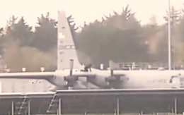 Người đàn ông đột nhập sân bay, dùng rìu phá hoại vận tải cơ hàng chục triệu USD của Mỹ