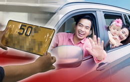 Nhiều tài xế chưa biết: Lái xe biển vàng 4 chỗ, 7 chỗ đi việc cá nhân thì có cần mặc đồng phục, đeo bảng tên?