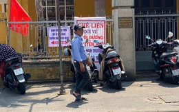 Loạt biển thông báo dời điểm bán hàng trên vỉa hè ở Hội An sau loạt yêu cầu của chính quyền