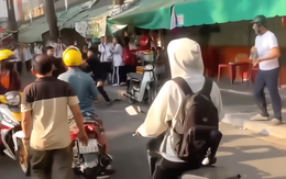 Công an phường Chợ Lớn triệu tập nhóm thanh thiếu niên đánh nhau trước cổng trường