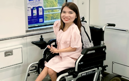 Cảm nhận thú vị và góp ý của hành khách đi xe lăn trên metro TP.HCM