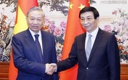 Tổng Bí thư, Chủ tịch nước Tô Lâm gặp Chủ tịch Chính hiệp toàn quốc Trung Quốc