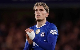 Fan Chelsea xôn xao trước động thái lạ của ngôi sao Garnacho