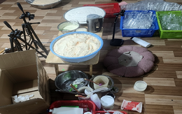 Cô gái 27 tuổi 'bào chế' kem ủ trắng da bằng... bột gạo và hóa chất