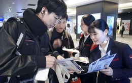 Nhật Bản cấm dùng sạc dự phòng trên máy bay, vi phạm có thể bị tù 2 năm