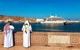 Đến Oman, hướng về Hormuz cầu nguyện hòa bình