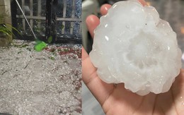 Nóng: Mưa đá hạt to như nắm tay trút xuống Bắc Hà