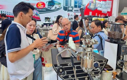 Trải nghiệm máy pha cà phê tiền tỉ, tặng... hóa đơn điện tử  tại Cafe Show và Tea Show