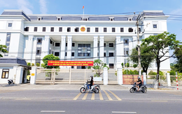 Tàu cá bị sóng đánh chìm, tòa buộc doanh nghiệp bảo hiểm phải bồi thường