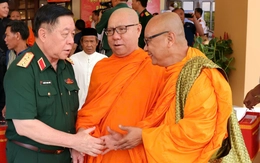 Đại tướng Nguyễn Trọng Nghĩa gặp mặt trưởng khu, trưởng ấp vùng Nam Bộ