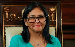 Mỹ dỡ trừng phạt bà Delcy Rodriguez, mở đường bình thường hóa quan hệ với Venezuela