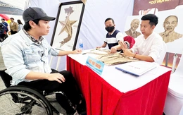 Với sinh viên khuyết tật ở trường đại học, giáo dục theo kiểu cảm thông là không đủ