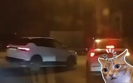 Khoảnh khắc 'mình lướt qua đời nhau' phiên bản ô tô