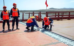 Nga và Triều Tiên hợp long cầu đường bộ đầu tiên nối liền hai nước