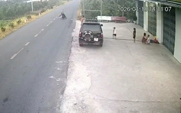 Bé trai đá bóng ra đường làm một người bị tai nạn tử vong, cơ quan chức năng nói gì?