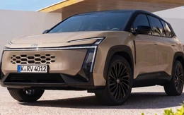 Toyota Corolla Cross đời mới tiệm cận SUV C, nội thất lột xác, dễ thêm bản PHEV